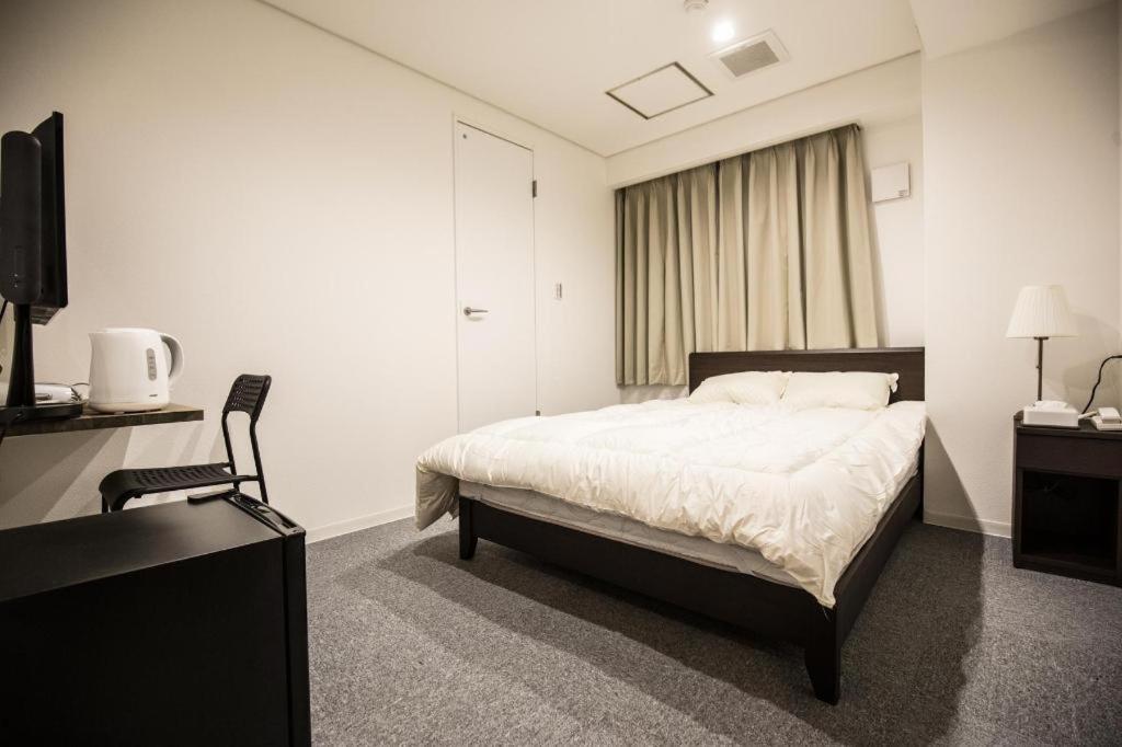 Rozy Hotel Namba Osaka Zewnętrze zdjęcie